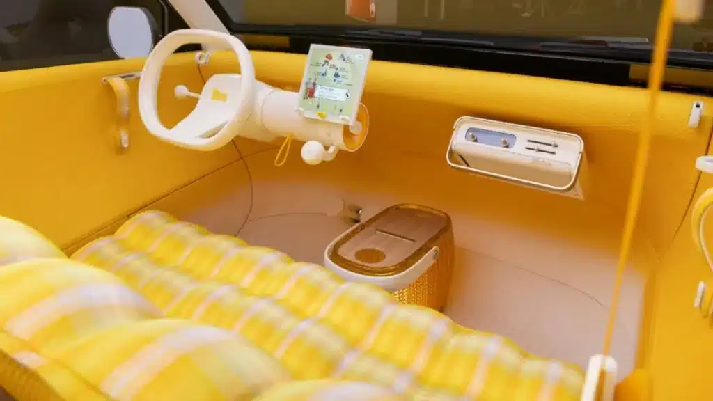 Interieur 2cv électrique orange , vue tableau de bord