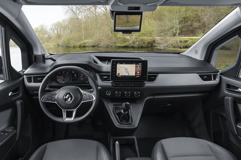 Interieur moderne tableau de bord du Renault Kangoo Van