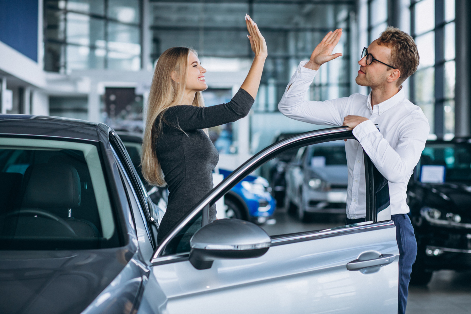 Livraison d'une voiture en hot deal LLD 25 mois