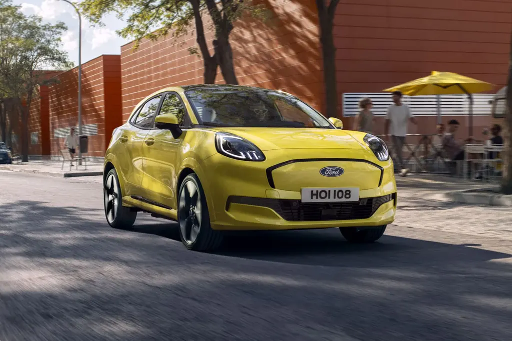 Ford Puma Gen‑E 168 ch
Électrique 64 kwh, vue avant, en LLD sans apport sur Louermoinscher