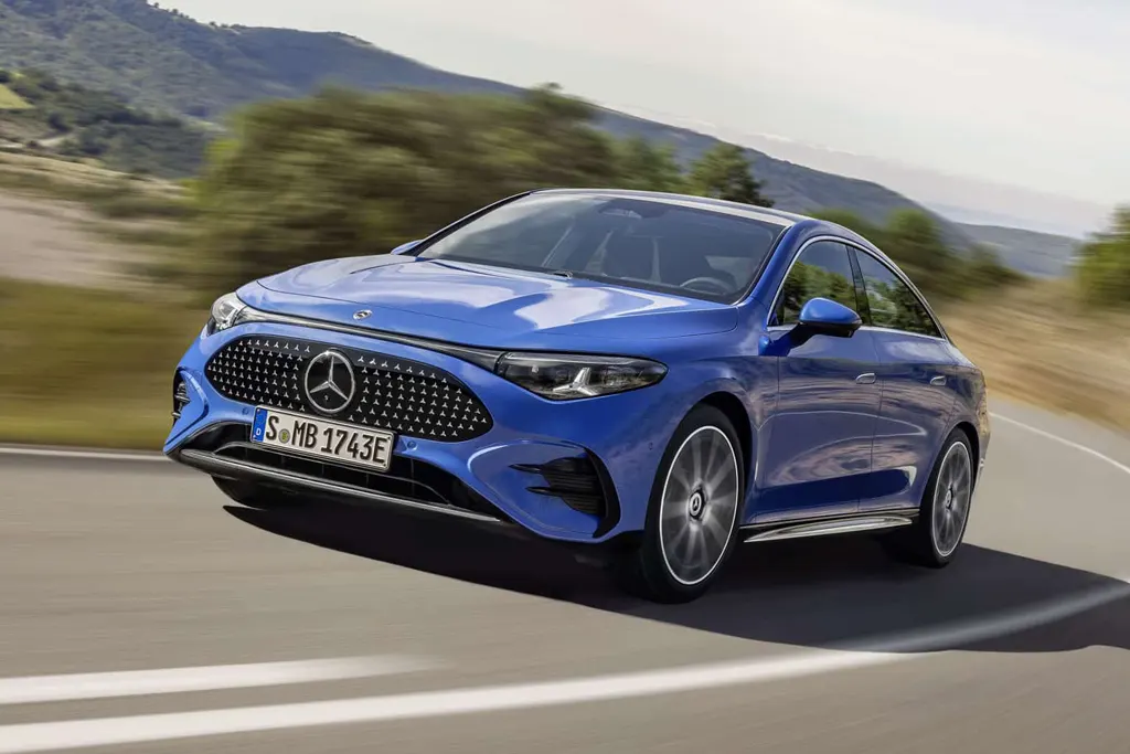 Mercedes CLA 224 ch électrique, vue avant - En LLD sans apport sur Louermoinscher