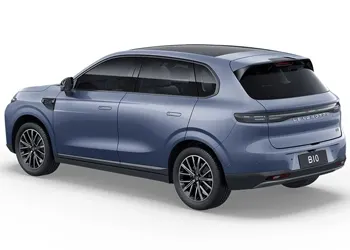 Visuel de Leapmotor B10 Lifepro bleu, électrique 56 kWh, en LLD sans apport sur 25 mois et 20 000 km.